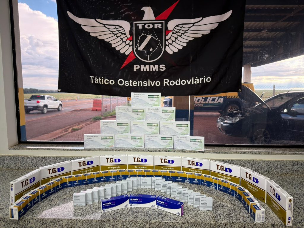 TOR DO BPMRv APREENDE CARGA DE MEDICAMENTOS PARA EMAGRECIMENTO AVALIADA EM R$ 134 MIL NA MS-162